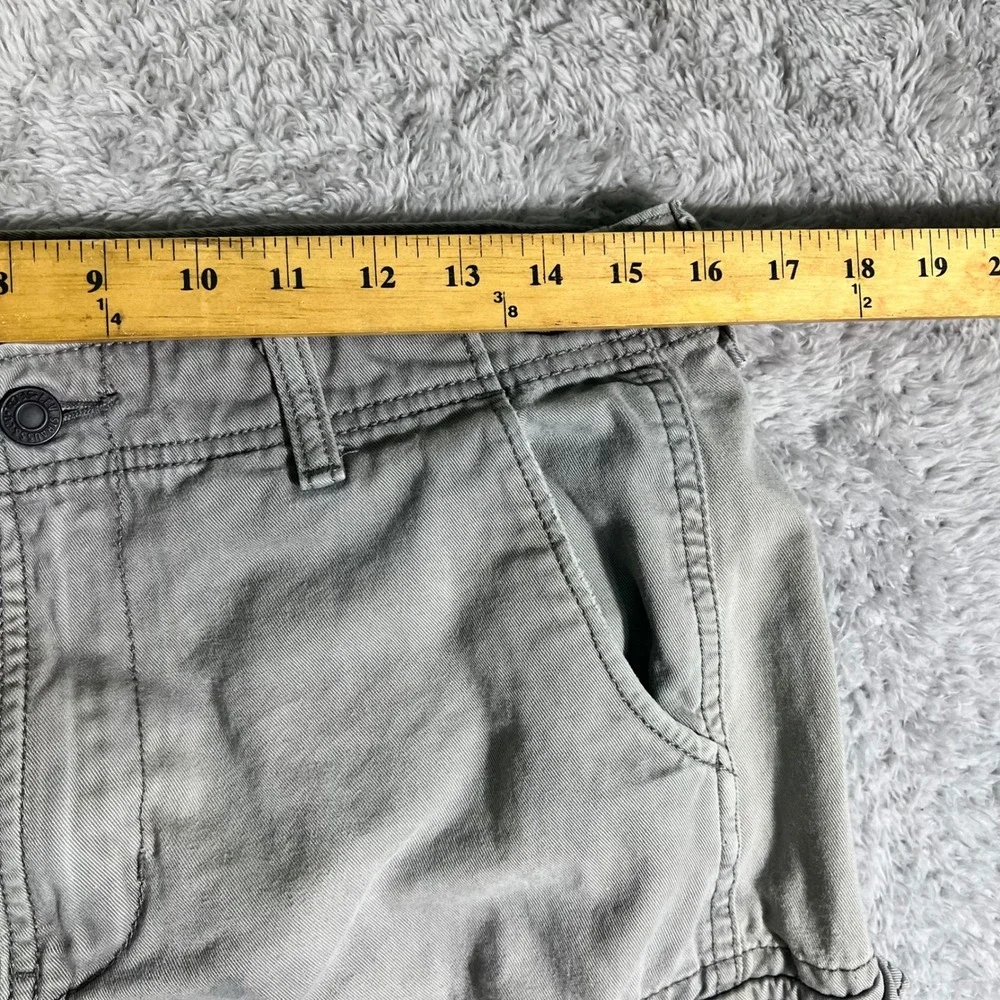 Levis Mens Gray Cotton Twill Multi Pocket Cargo Pants 31x30 Straight Leg Pants